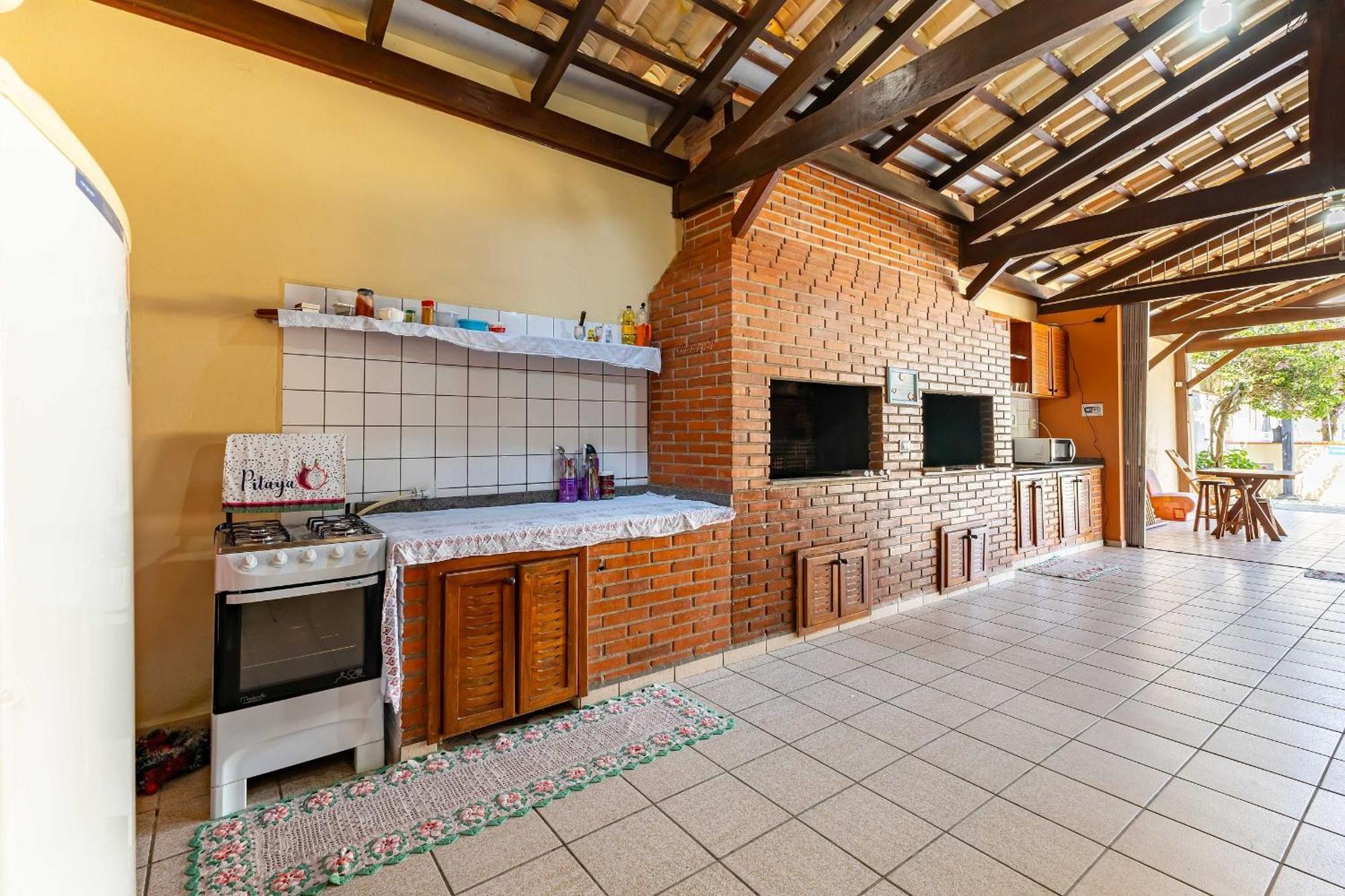 Flamboyant Apartamentos บอมบินญัส ภายนอก รูปภาพ